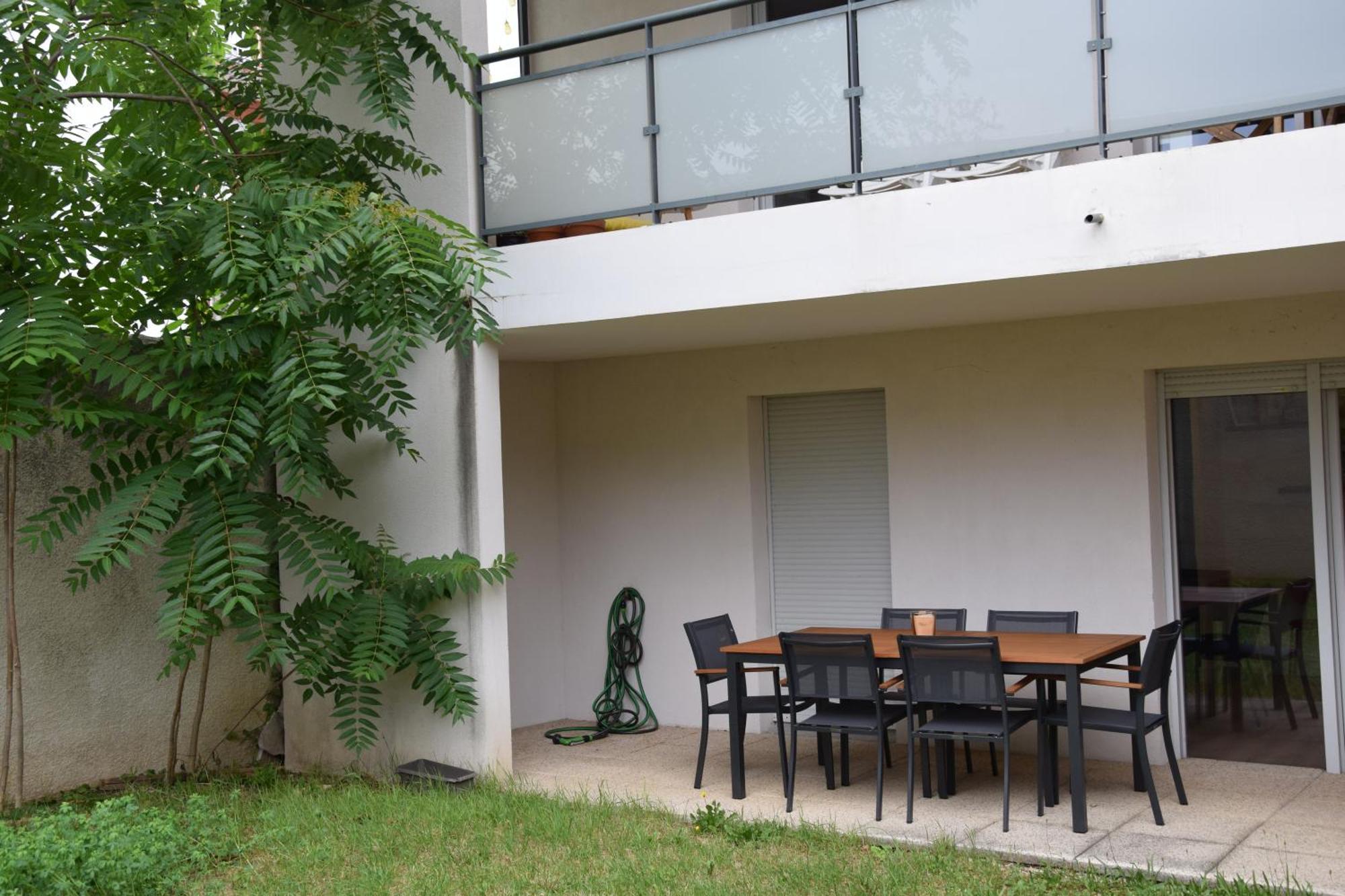Comfort And Tranquility Near Lyon And Groupama Stadium, 4 Personnes Meyzieu Esterno foto